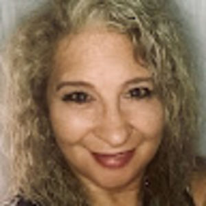 Meet your Posher, Gwen